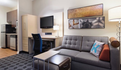 Studio, 1 King Bed with Sofa bed, Non Smoking (Mobility/Hearing Accessible, Tub)