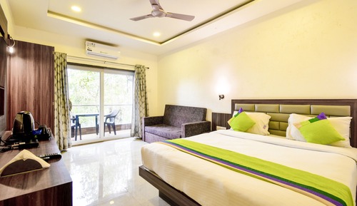 Deluxe Room, 1 King Bed