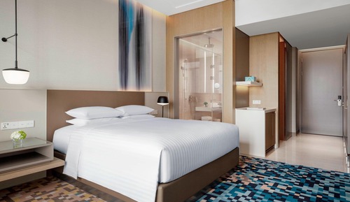 Executive Room, 1 King Bed, City View, Executive Level