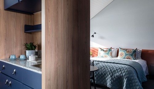 Guest Suite - King/Twin