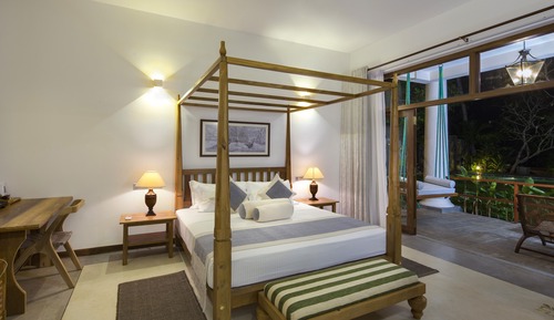 Deluxe Double Room, 1 Queen Bed, Pool View