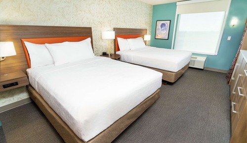 Studio, 2 Queen Beds, Accessible (Hearing)