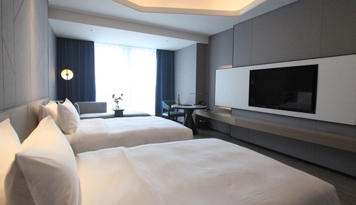Superior Room, 1 King Bed