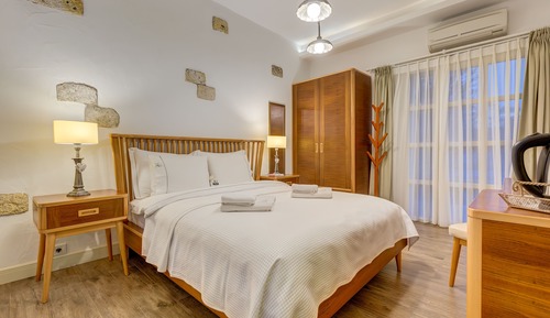 Double Room, Pool View, Ground Floor