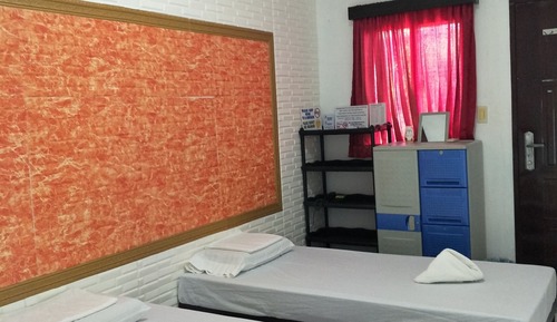 Deluxe Double Room with Shower