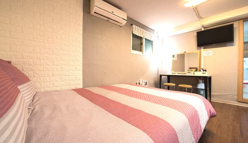 Family Room, 1 Bedroom, Private Bathroom [Must notify check-in time to Hotel]