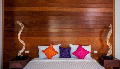 Thai Modern