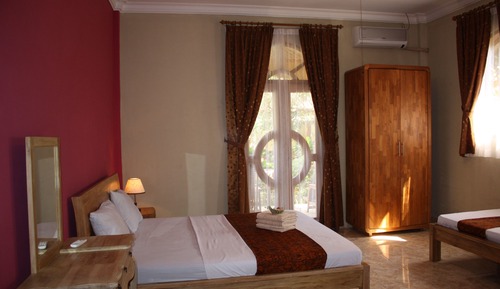 King Room, Pool View