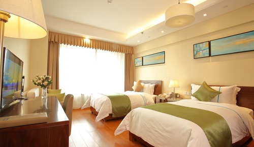 2 Twin Beds with Ocean View