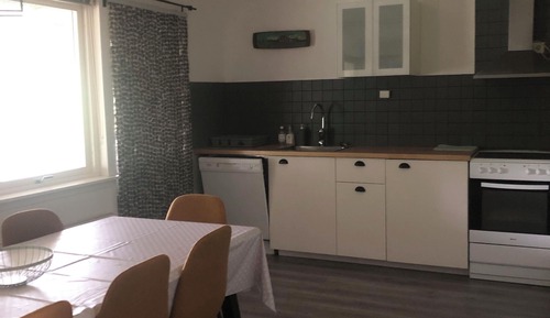 Family House, 3 Bedrooms, Pets Allowed, River View