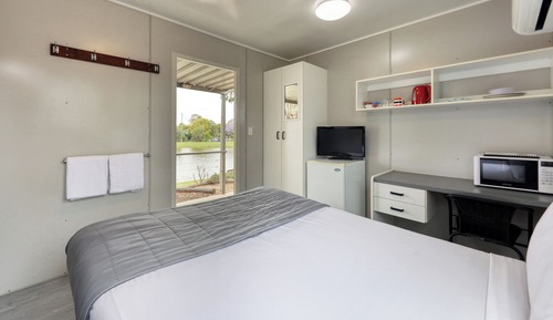 Lakeside Motel Room with Bathroom