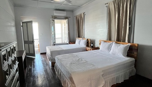 Family Quadruple Room, Balcony, Sea View