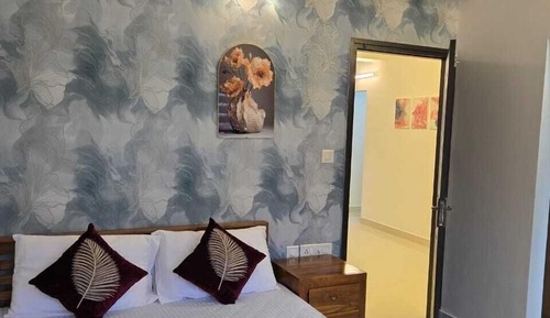 Executive Suite, Balcony