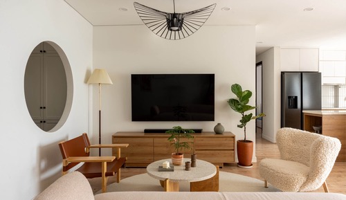 Deluxe Suite, City View