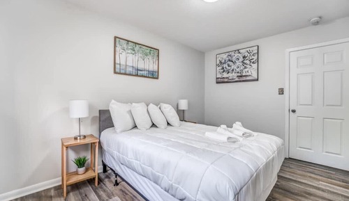 House, Multiple Beds, Patio, Garden View (Judy Lynn Collective)