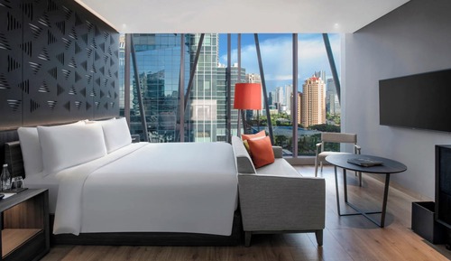 Deluxe Double Room, City View