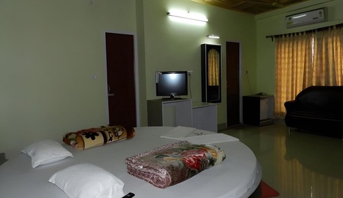 Exclusive Room, City View