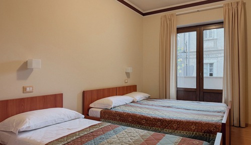 Triple Room, Balcony, City View