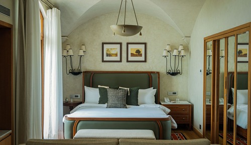 Superior Suite, Balcony, Vineyard View