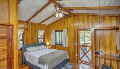 Deluxe Cabin, Private Pool, Canal View