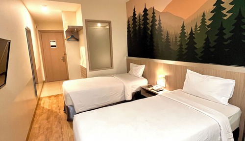 Twin Room, City View