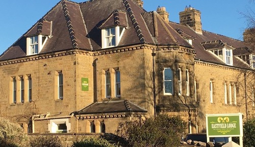 Deluxe House, Patio, Valley View