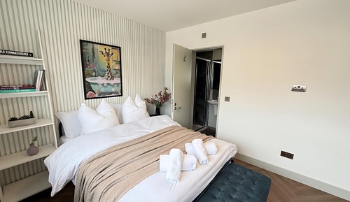 Luxury Studio, Private Bathroom