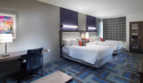 Suite, Multiple Beds