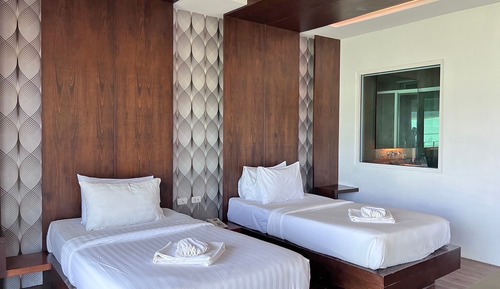Luxury Twin Room (3rd Floor)