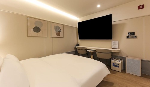 Deluxe Single Room