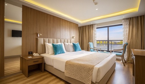 Luxury Single Room, River View