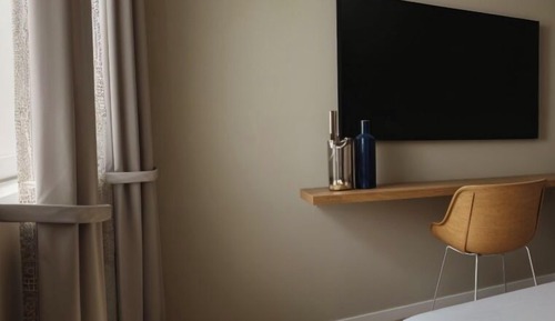 Basic Single Room, City View