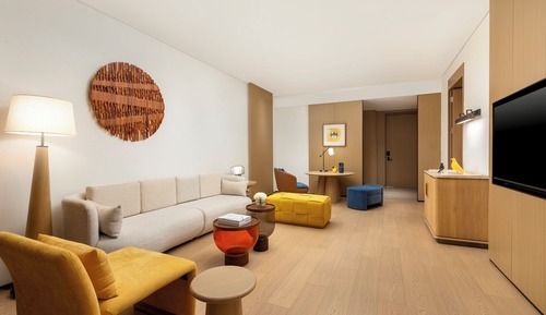 Suite, 1 Bedroom, Balcony (Furnished Balcony)