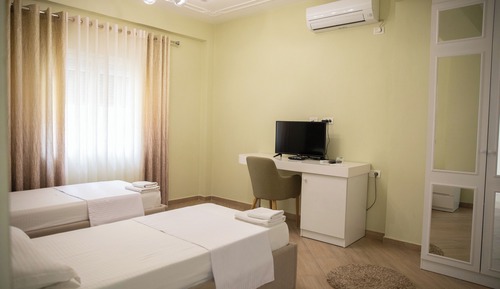 Standard Triple Room, Balcony