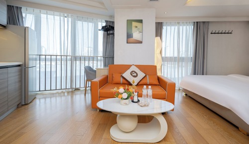 Signature Triple Room