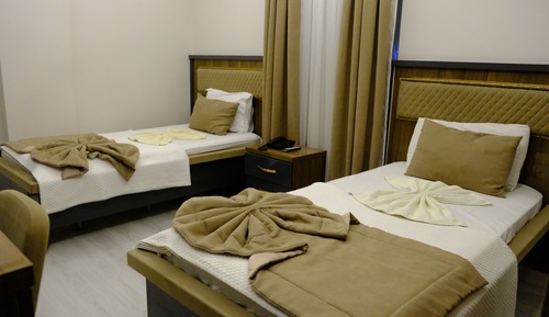 Comfort Twin Room