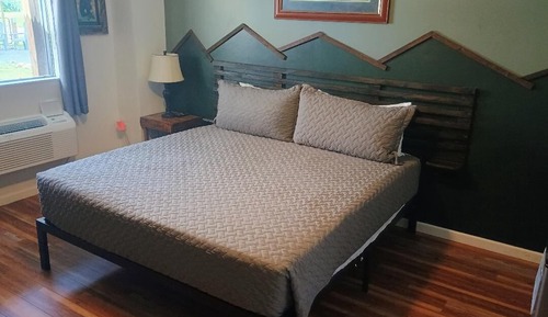 Premier Double Room, Mountain View