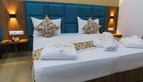 Comfort Double Room, 1 Queen Bed, Non Smoking, City View