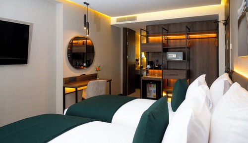 Basic Twin Room