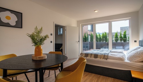 Apartment, Courtyard View