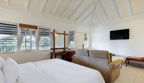 Standard Courtyard Family