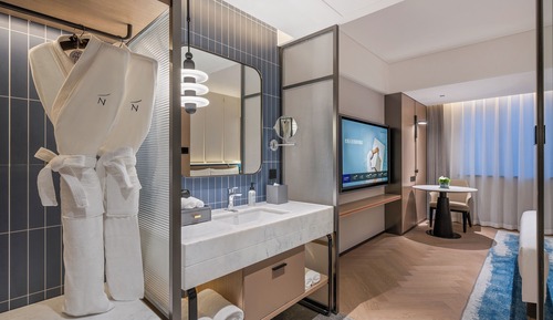 Superior Room, 1 King Bed