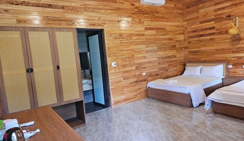 Family Quadruple Room, Mountain View