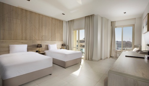 Deluxe Studio, Balcony