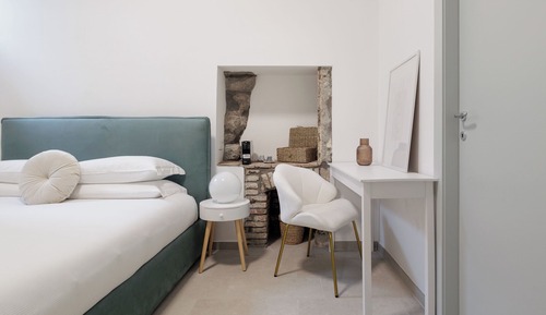 Deluxe Double Room, Private Bathroom, City View