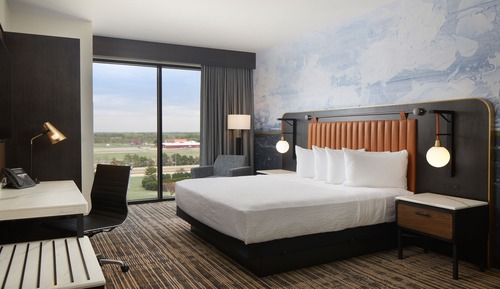 Deluxe Room (King No Sofa)