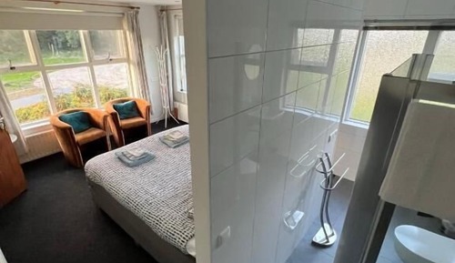 Deluxe Double Room, Housekeeping, Garden View