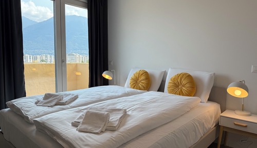 Deluxe Apartment, Balcony, City View