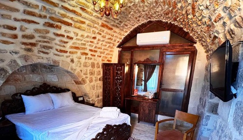 Standard Double Room, City View