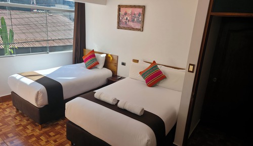 Family Room, Mountain View